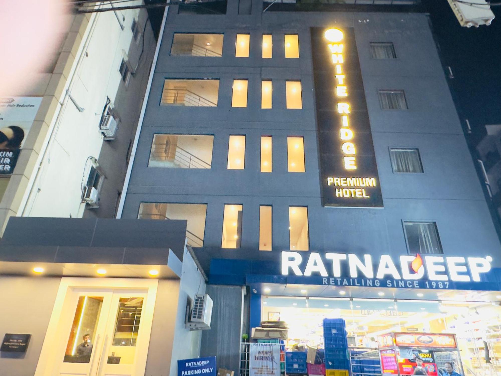White Ridge Premium Hotel Hyderabad Exterior foto